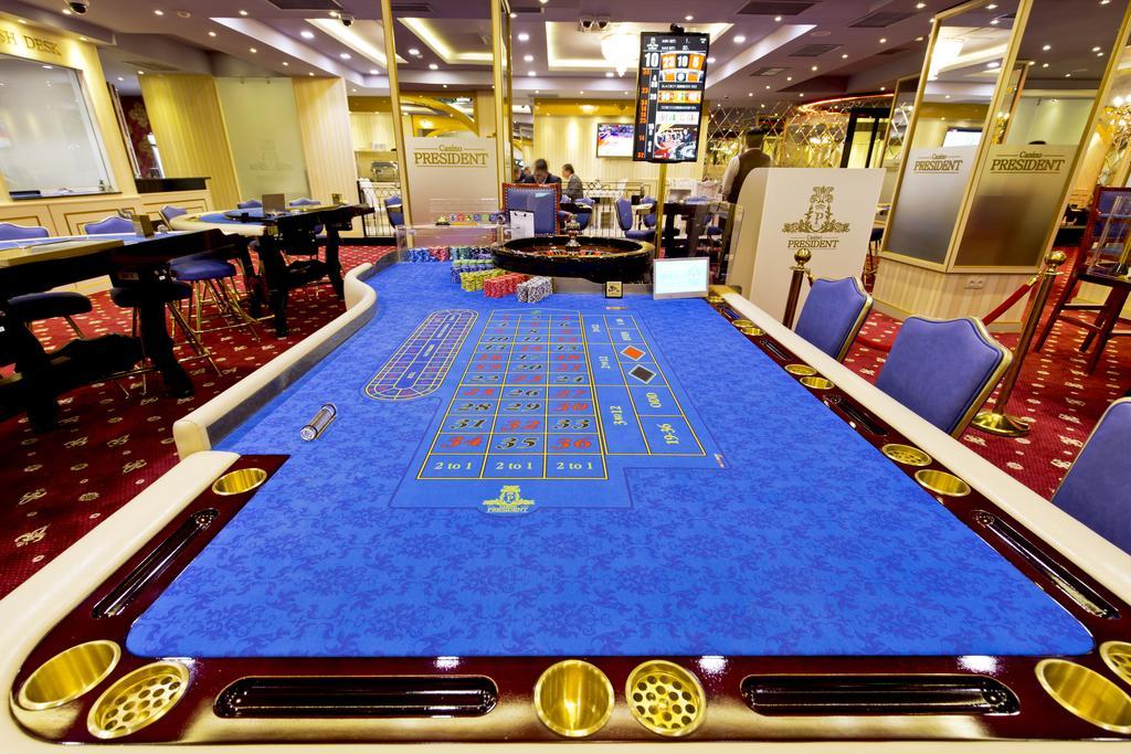 Hotel & Casino President Batumi Ngoại thất bức ảnh
